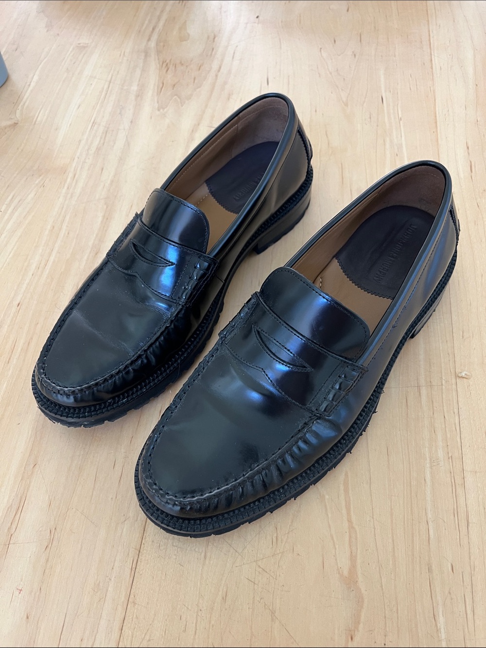 Johnston & Murphy Black Leather Penny Loafers Lug Sole chunky